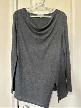 Roz & Ali Draped Neckline Gray Knit Top